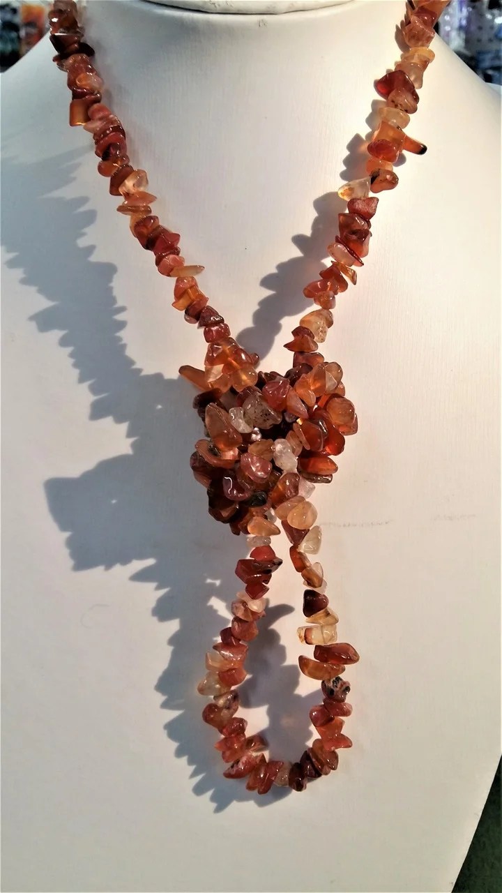 Akaatti chipsikaulakoru 10,00€