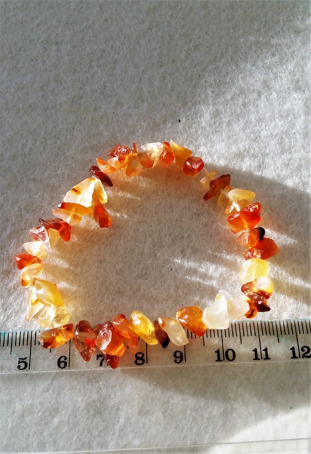 Akaatti chipsiranneke 4,00€