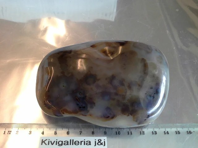 Akaatti, Madagaskar 40,00€