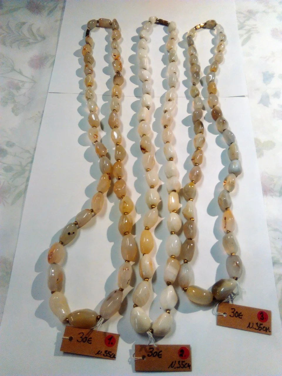 Akaattikaulakoru 30,00€