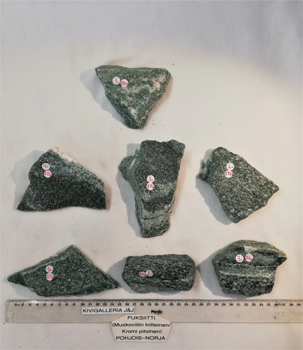 Fuksiitti raakapalat, Pohjois-Norja&nbsp;8,00€