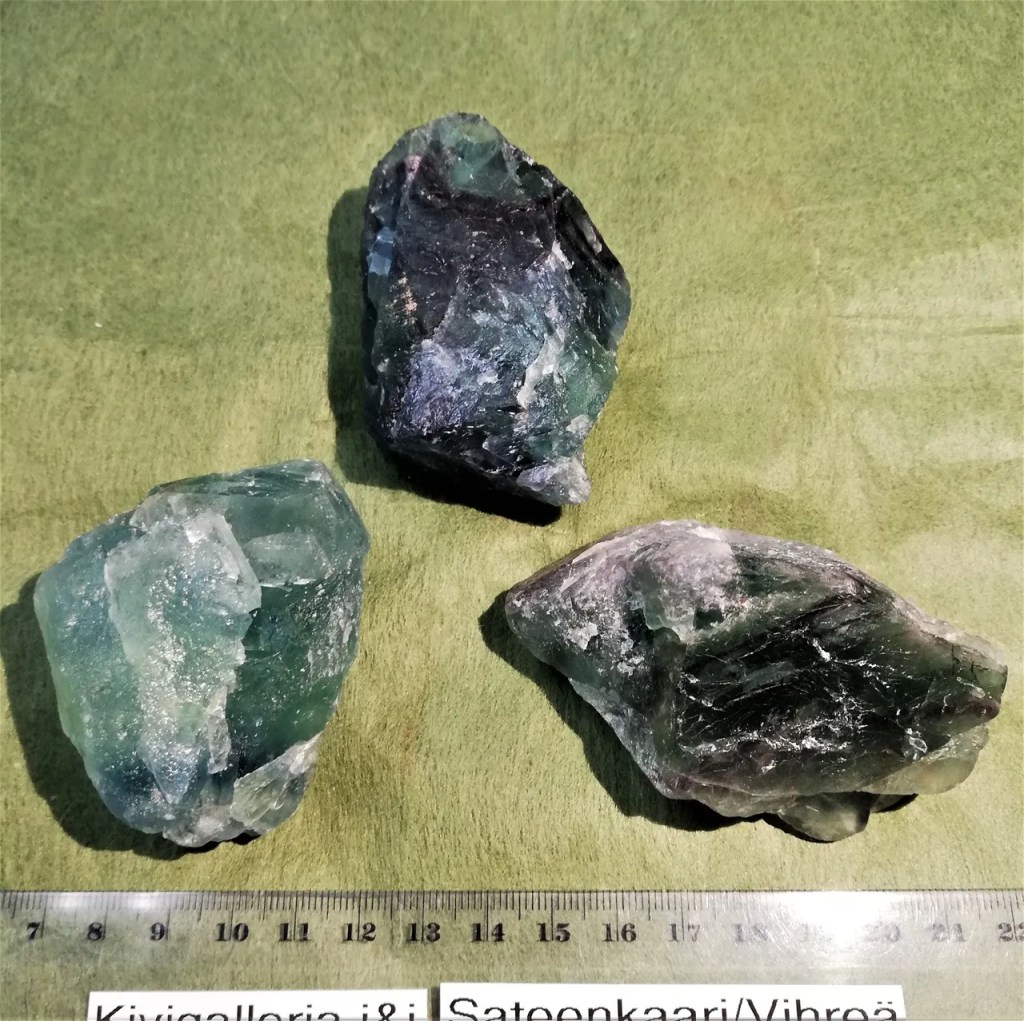 Fluoriitti -Sateenkaari/Vihreä EQ/AQ-laatu, Kiina&nbsp;13,00€