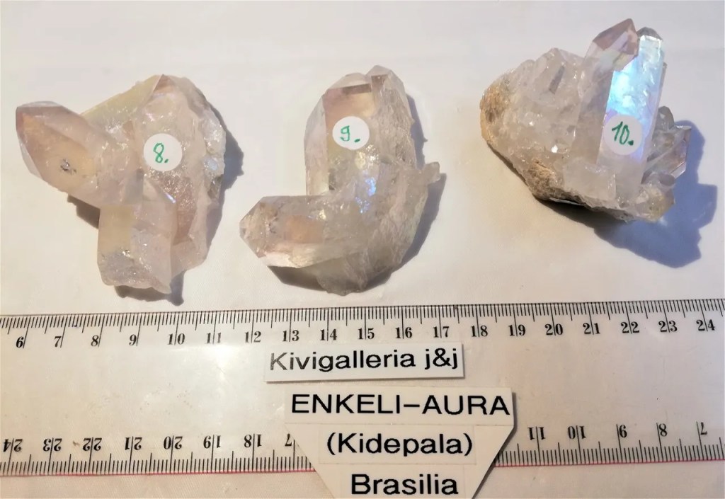 Enkeli Aurakvartsi kidepala A/EQ-laatu, Brasilia&nbsp;22,00€