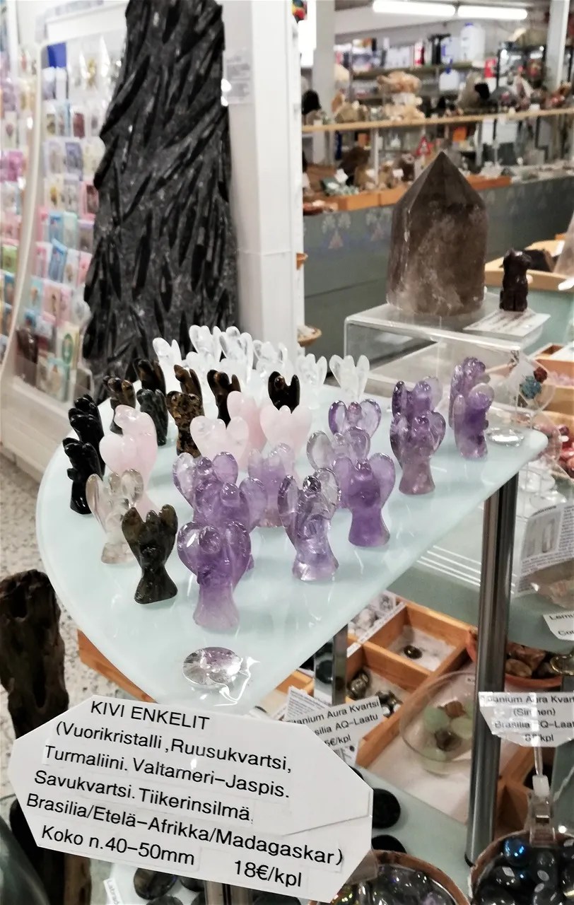 Enkeli-eri kivistä,Brasilia/Etelä-Afrikka/Madagaskar 18,00€