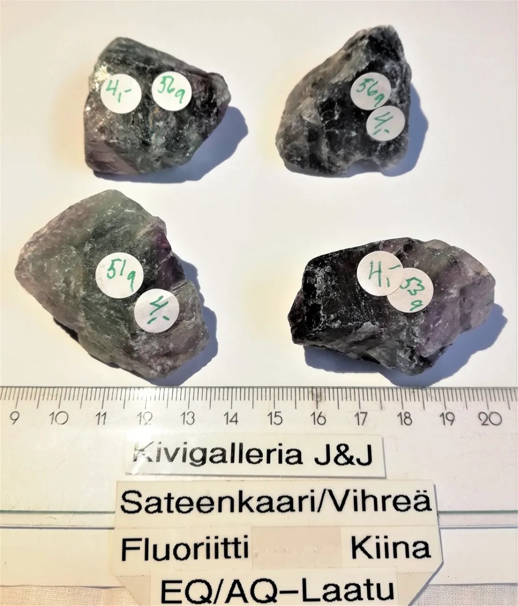 Fluoriitti Sateenkaari/Vihreä EQ/AQ-laatu, Kiina&nbsp;4,00€