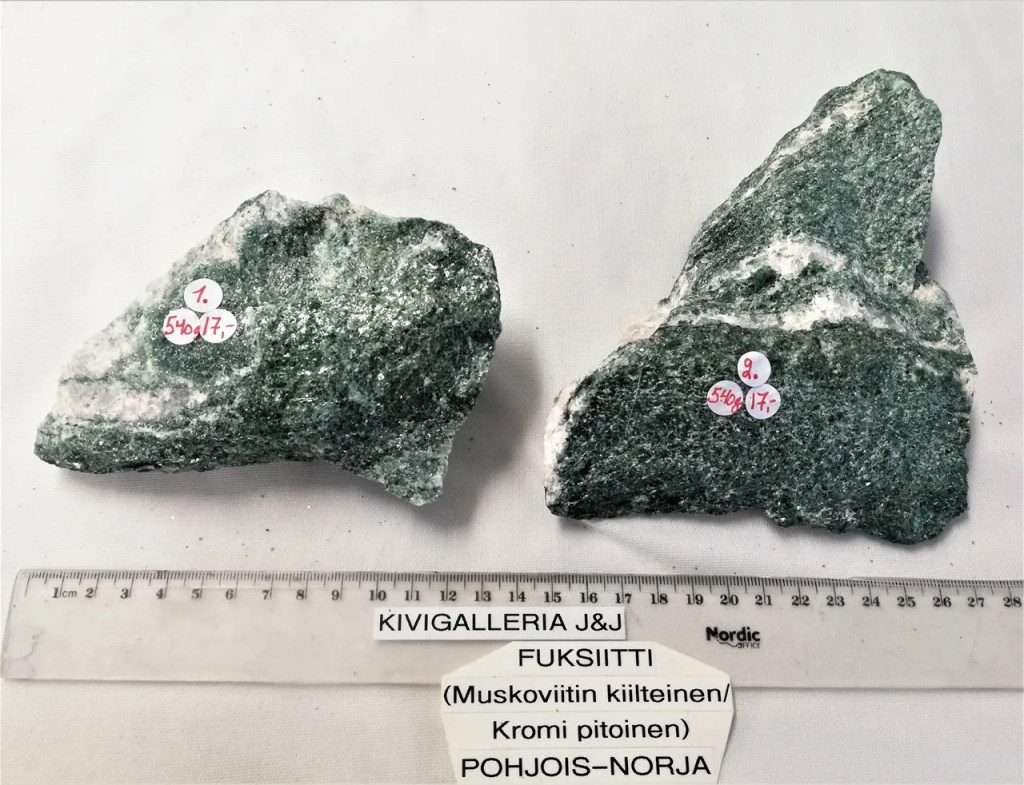 Fuksiitti raakapala no.2, Pohjois-Norja&nbsp;17,00€