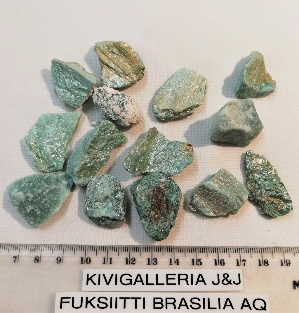 Fuksiitti -raakapala AQ-laatu, Brasilia&nbsp;1,00€