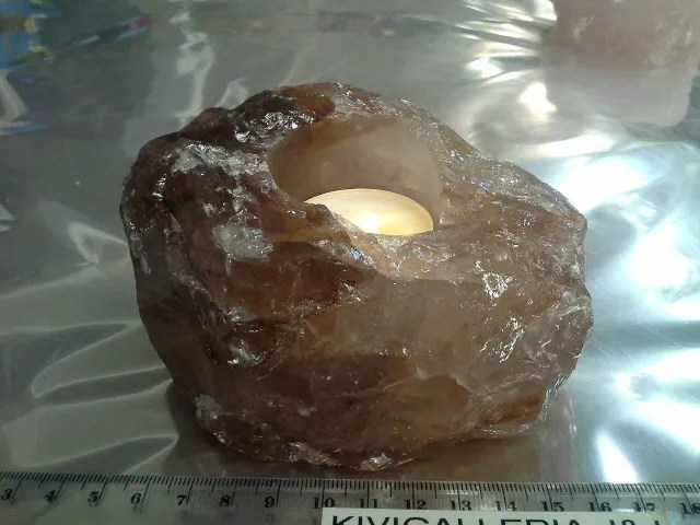 Hematiittikvartsi tuikku EQ-laatua&nbsp;32,00€