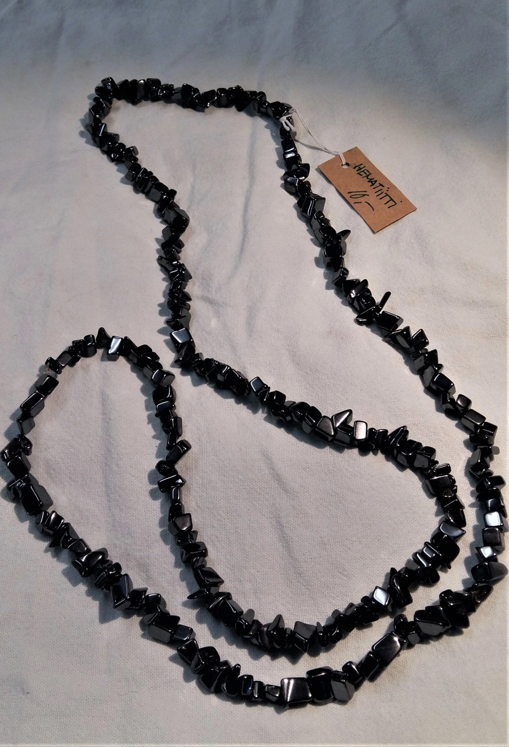 Hematiitti chipsikaulakoru 10,00€