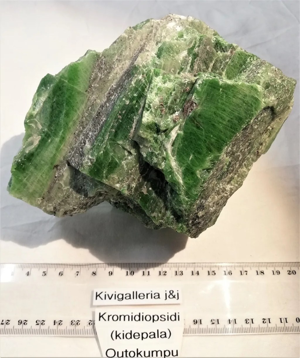 Kromidiopsidi kide/raakapala, Outokumpu Suomi&nbsp;315,00€