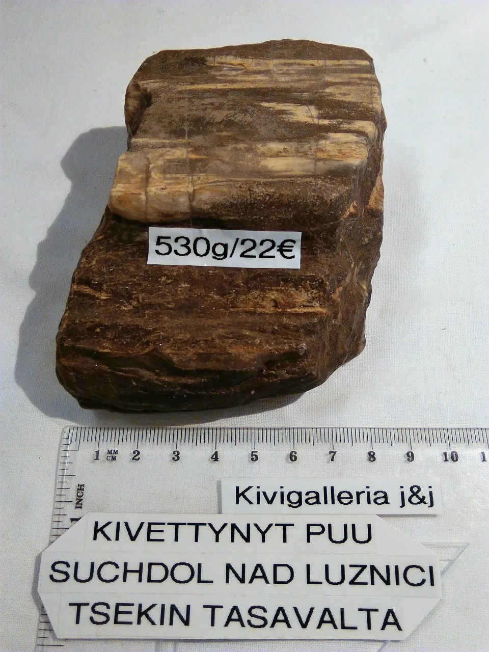 Kivettynyt puu, Tsekin tasavalta&nbsp;22,00€