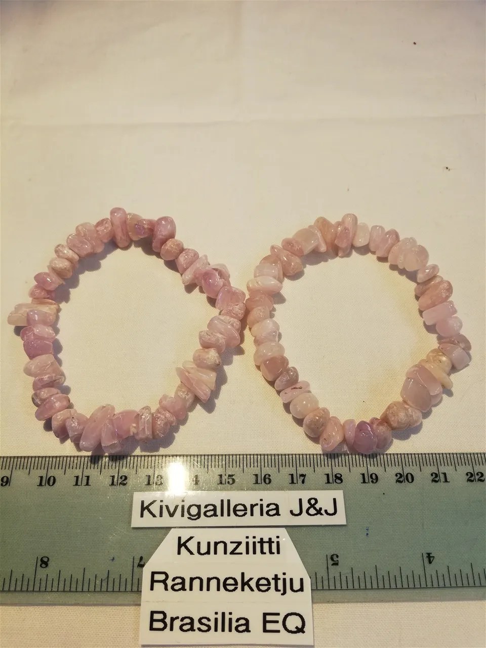 Kunziitti.Brasilia,rannekoru(rumpukivi)A+Q 27,00€