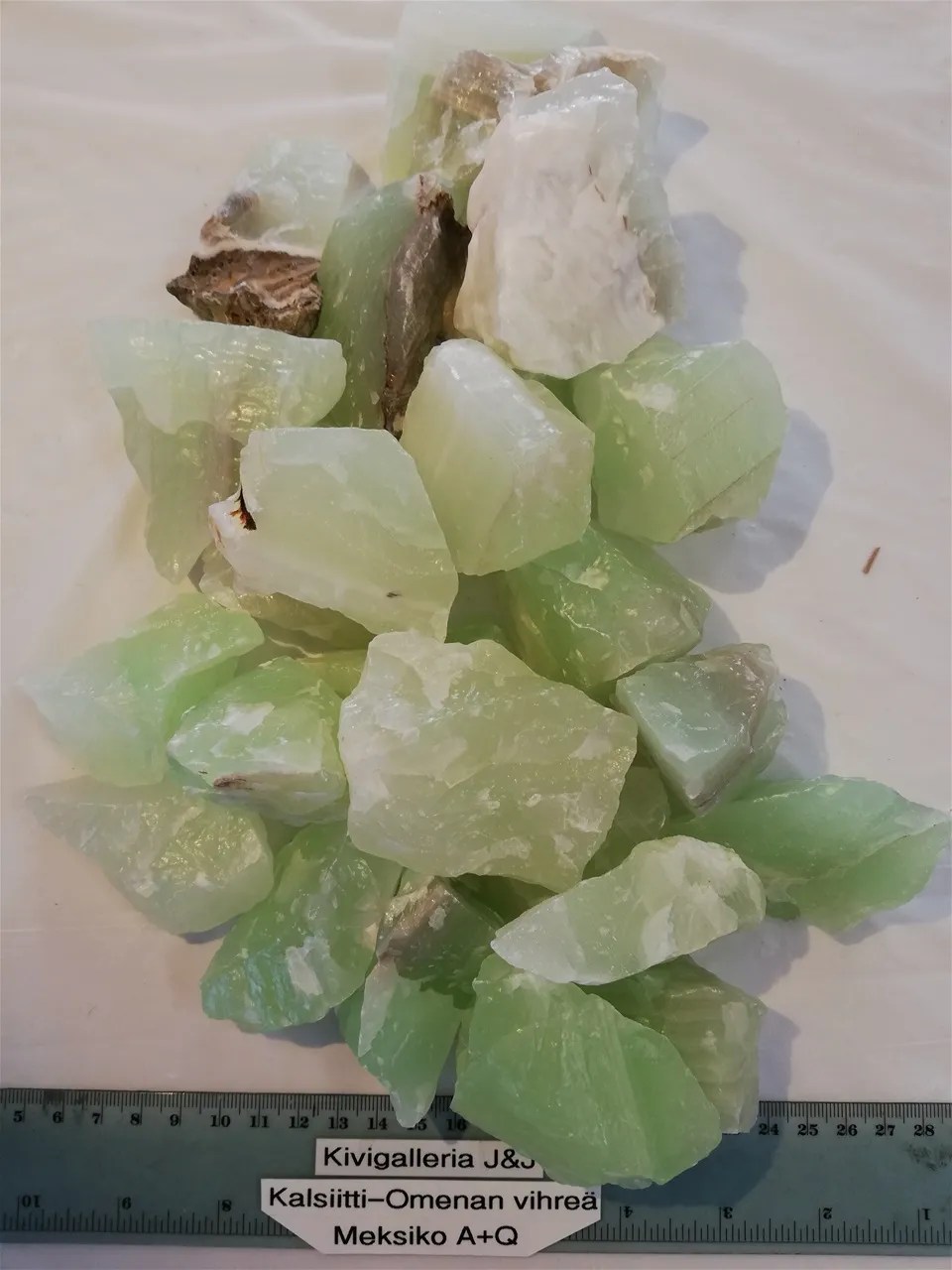 Kalsiitti-Omenan vihreä.Meksiko(A+Q) 7,00€